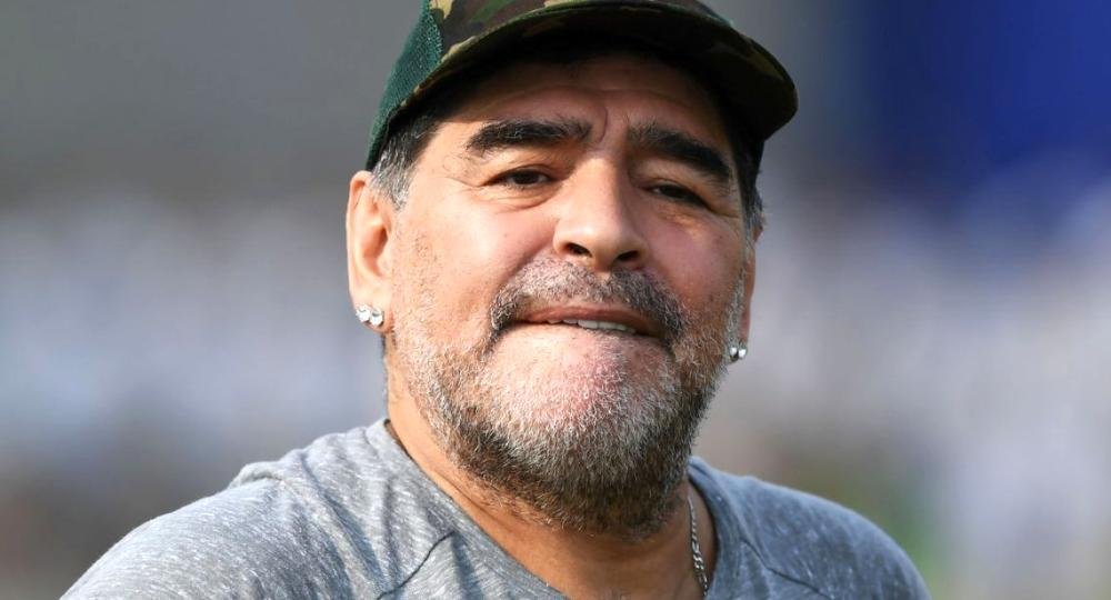 Flojísimo: Maradona decía “te lo juro por Dalma” y la ninguneó en el día más importante de su vida