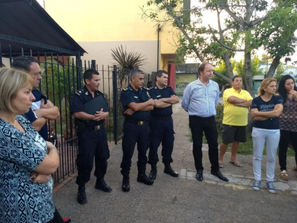 En Berisso, un barrio reclamó por el patrullaje intermitente