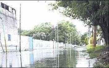 Llueve y se inunda