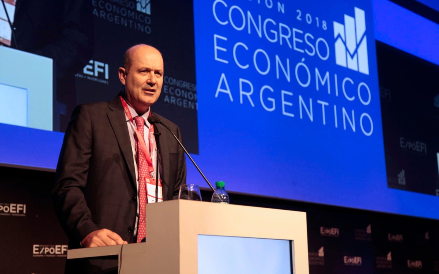 El titular del Central sostuvo que la economía creció por la inversión y metas de inflación