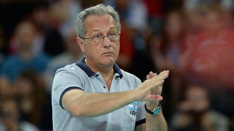 Velasco tiene la palabra sobre el futuro de la Selección de vóley