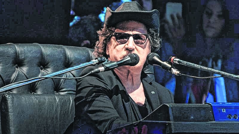 Charly García contra todos: “No confío en Macri porque brinda con agua”, tiró el astro