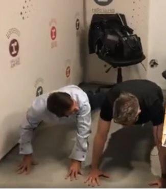 Feinmann y Novaresio hicieron yoga en la radio