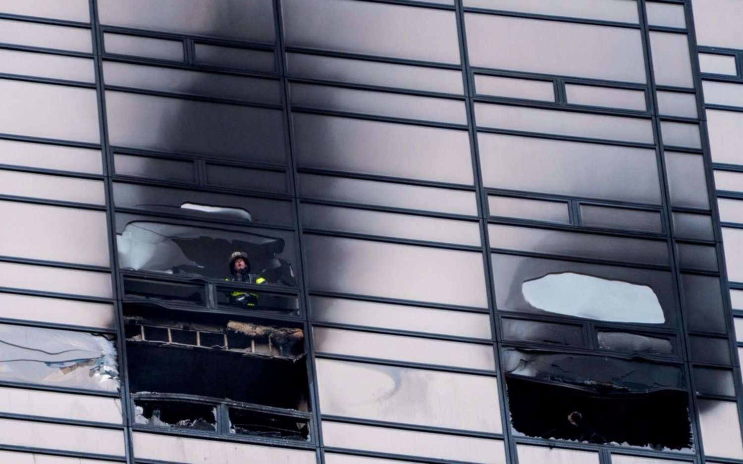 Incendio en la Torre Trump de Nueva York: cinco heridos