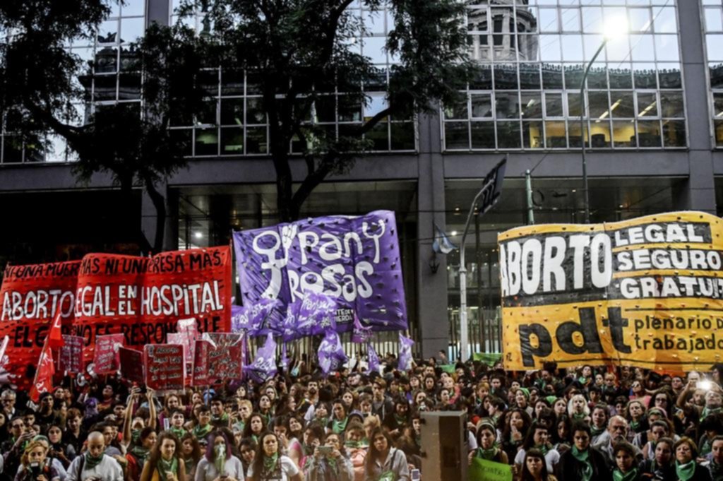 Esta semana comienza el debate por el aborto con marchas a favor y en contra