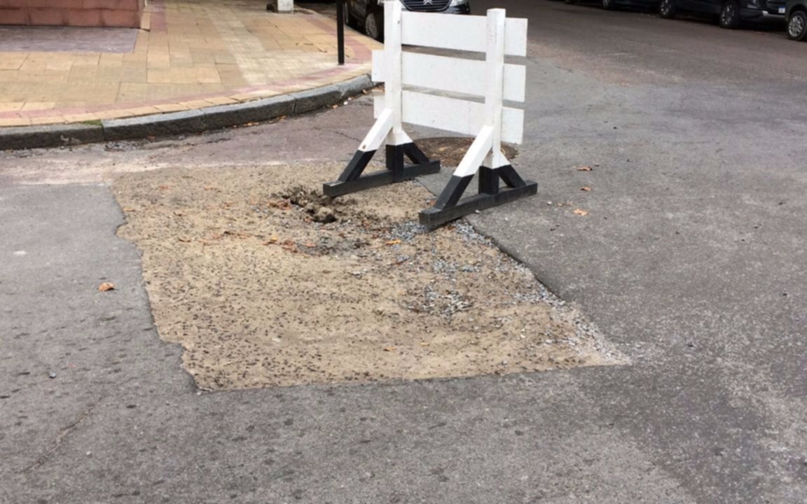 Indignación por un bache en 5 y 56