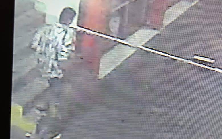 Quedó filmado por una cámara de seguridad y ahora está detenido