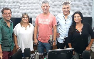 SIESTEROS! De 14 a 17 por La Redonda 100.3!