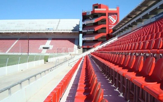 Realizan dos nuevos allanamientos por los abusos en Independiente