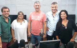 SIESTEROS! De 14 a 17 por La Redonda 100.3!