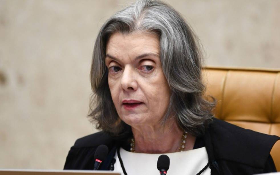 Brasil quedó a cargo de la jefa de la Corte, cuyo voto mandó a prisión a Lula