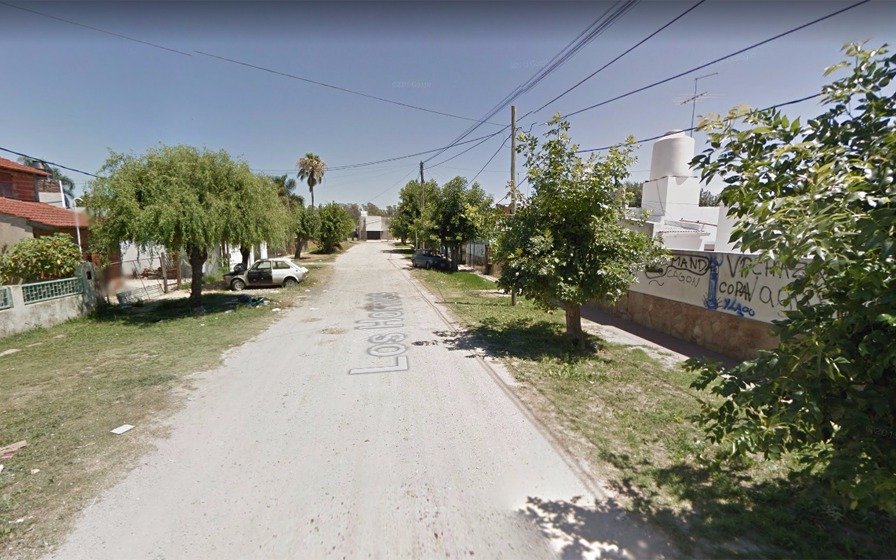 Tres delincuentes escapan con dinero y bienes tras entradera en Berisso