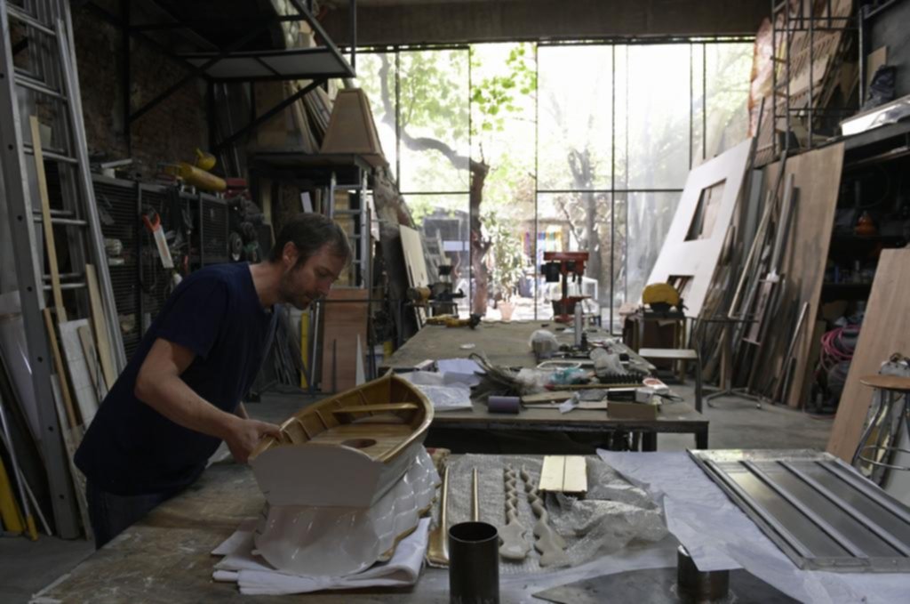 Leandro Erlich, un maestro de la ilusión óptica tridimensional