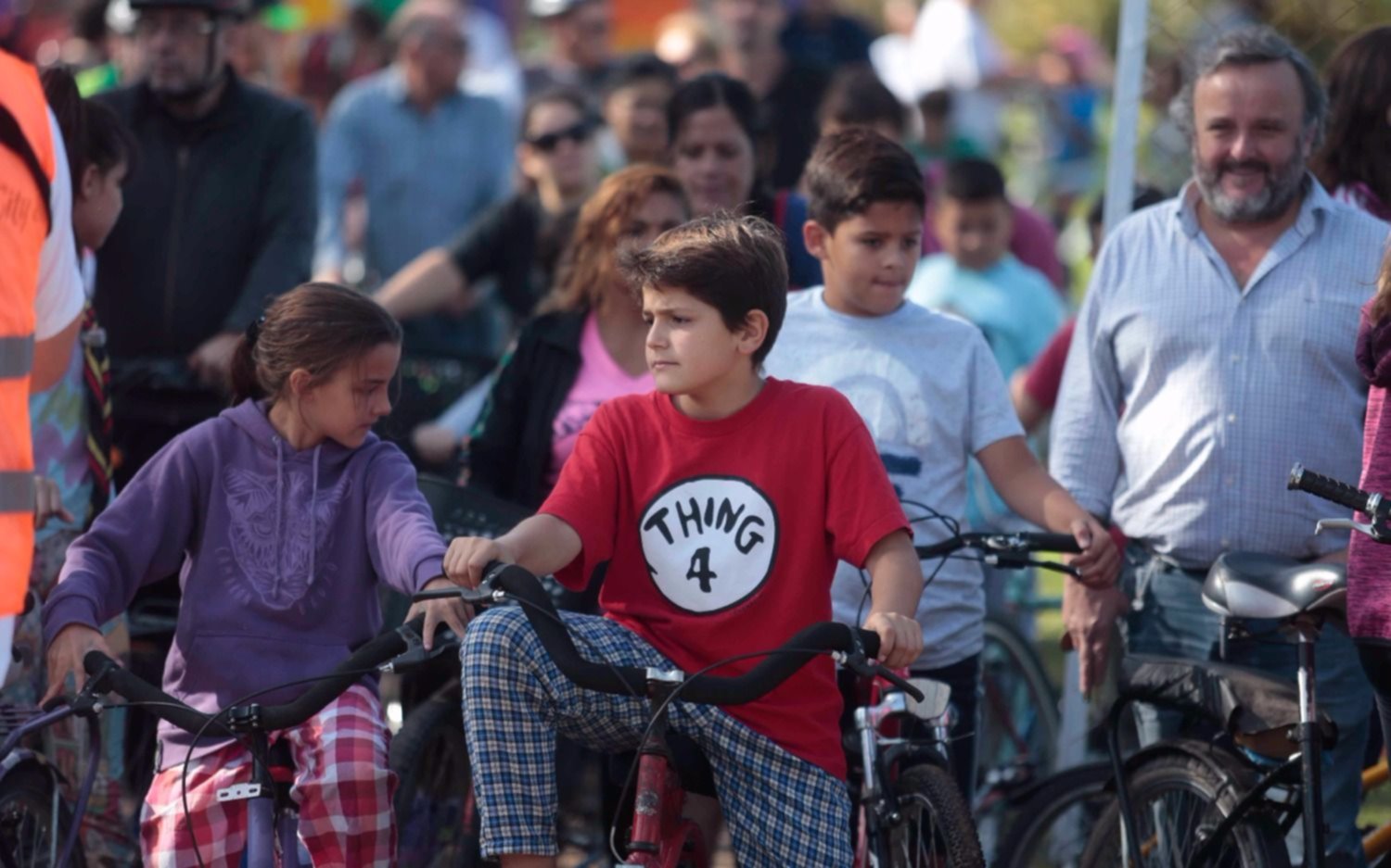 Concurrida bicicleteada solidaria en City Bell