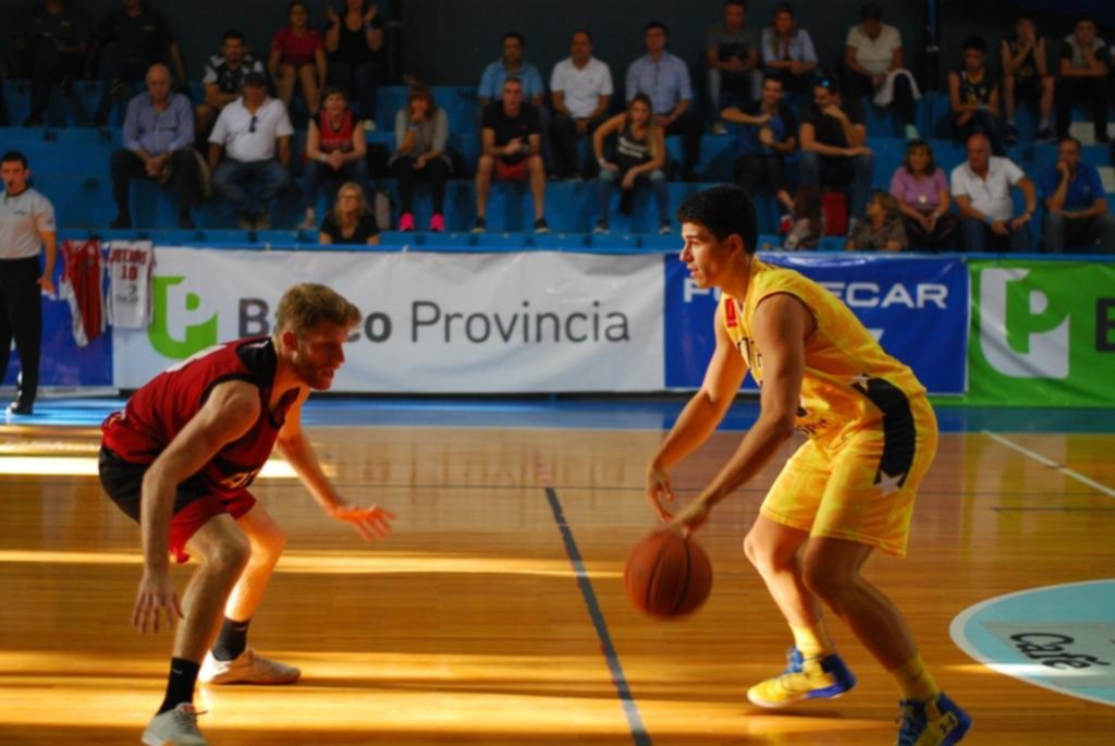 Atenas superó a Estrella, pero no pudo lograr el ascenso