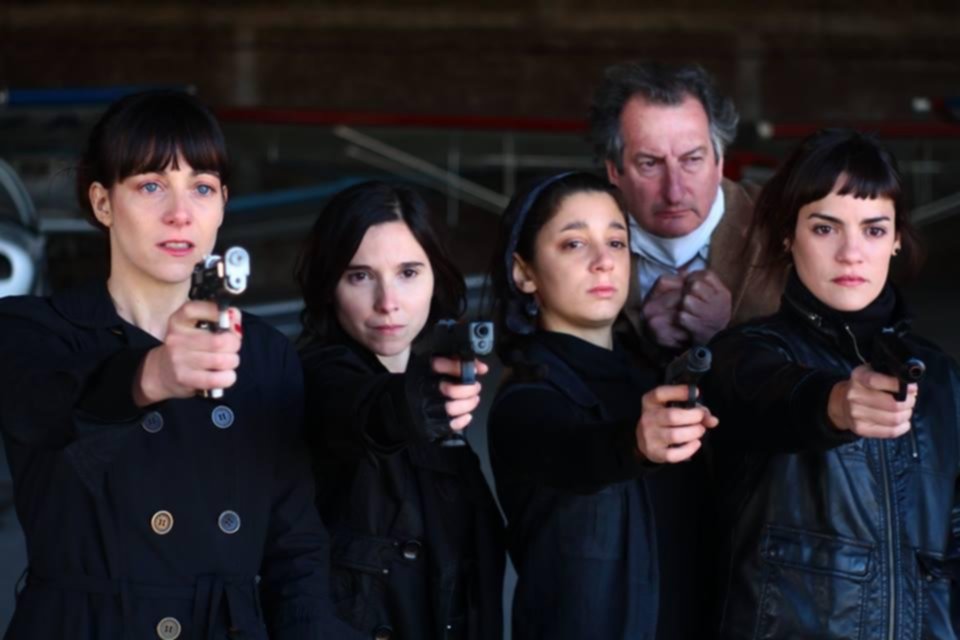 La ficción como aventura: seis ideas en torno a “La Flor”, “la película de 14 horas”