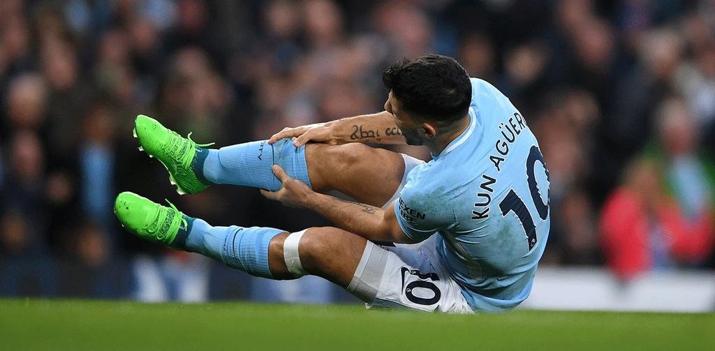 El Kun fue operado y llegaría con lo justo al Mundial