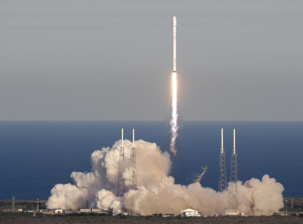 Al final se pudo lanzar con éxito al súper buscador de planetas