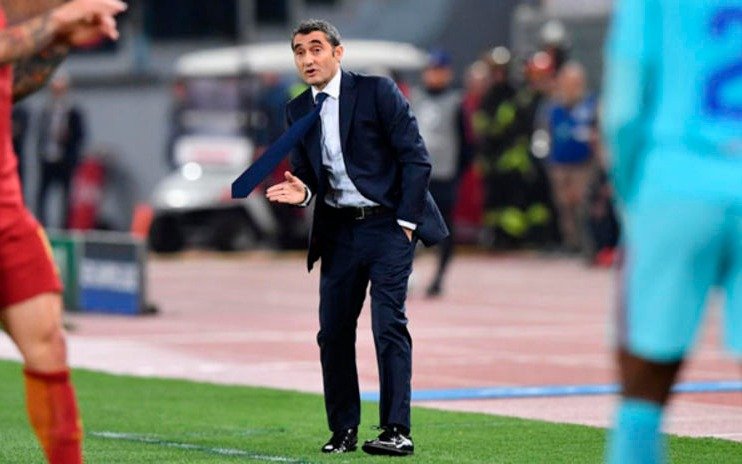 El reproche de un referente del Barcelona al DT tras la eliminación con la Roma