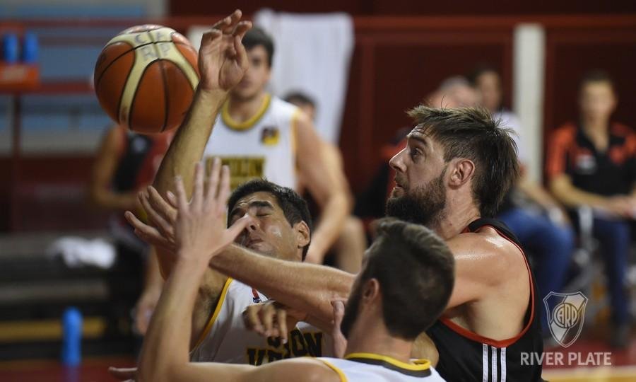 Unión Vecinal hizo pata ancha en Nuñez y empardó la serie