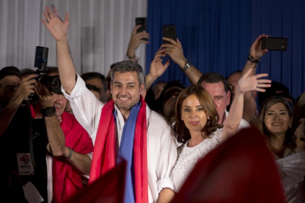 Un empresario del oficialismo, presidente electo de Paraguay