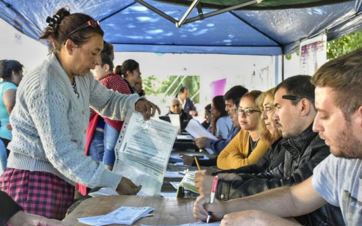 Operativo social "Junto a vos" en Quilmes Oeste