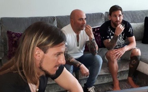 Messi y Agüero se reunieron con Sampaoli en Barcelona