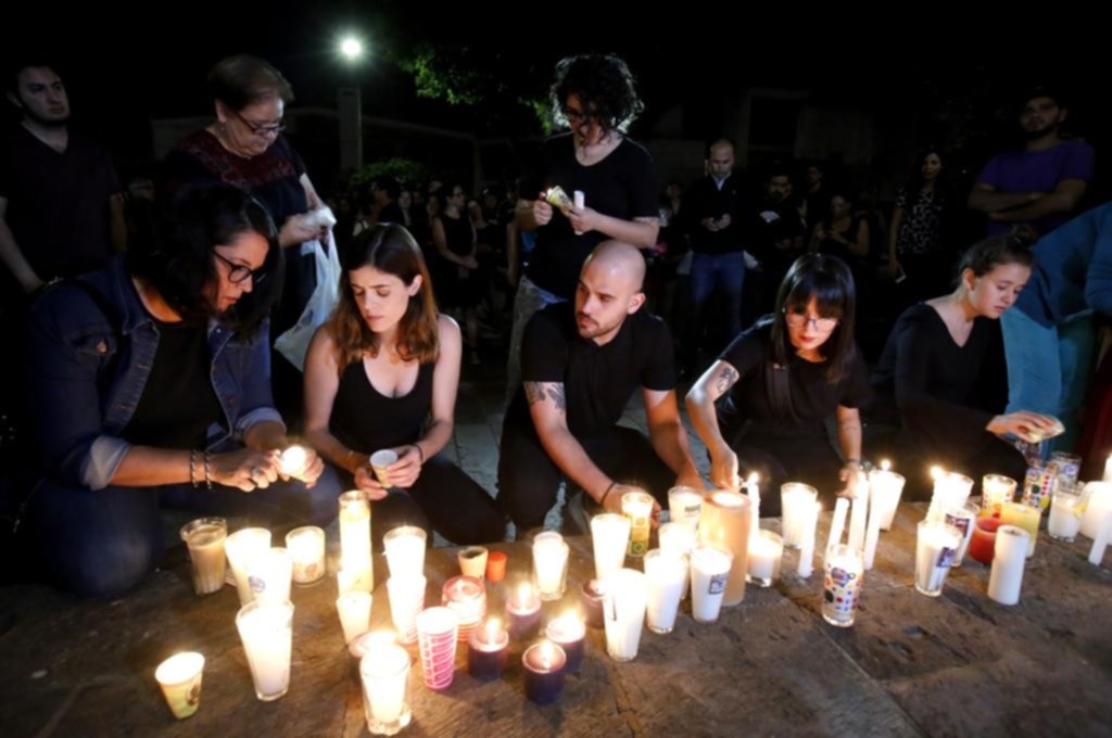 Conmoción en México por la muerte de tres estudiantes de cine a manos del narcotráfrico