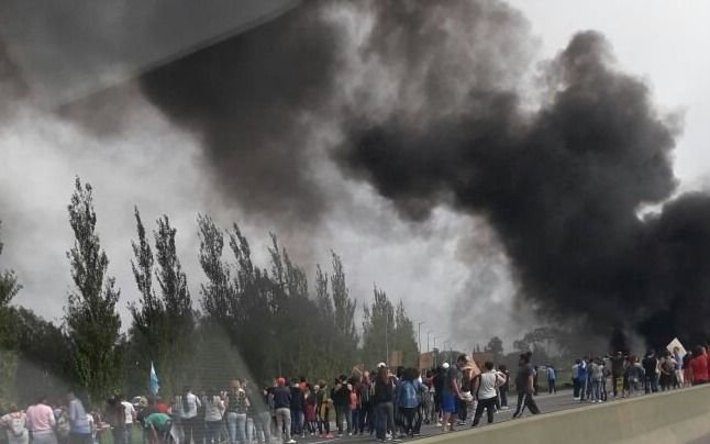 Liberaron los piquetes y se normalizó el tránsito en la Autopista