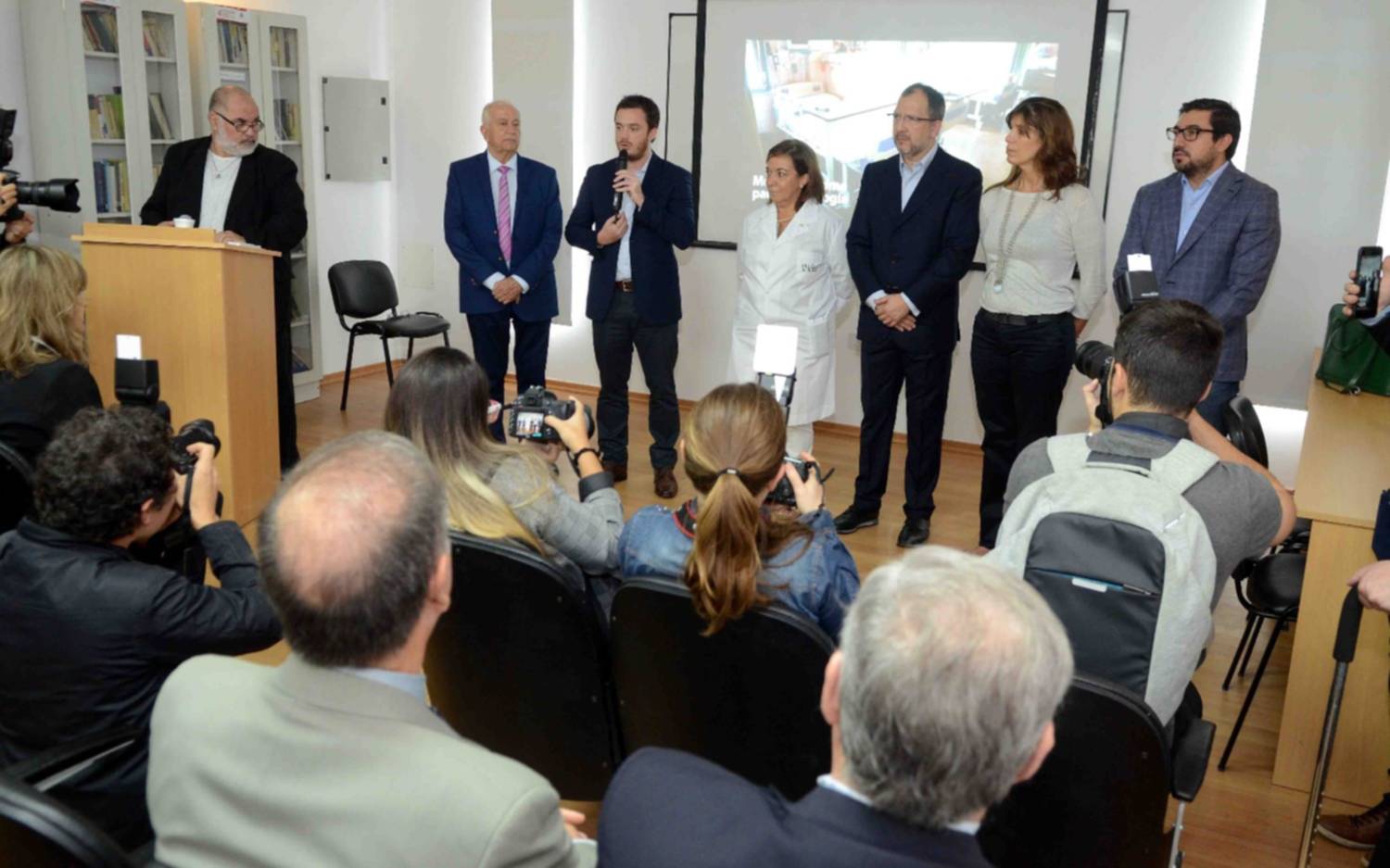 Se entregaron donaciones de la Fundación Florencio Pérez en el Hospital Rossi