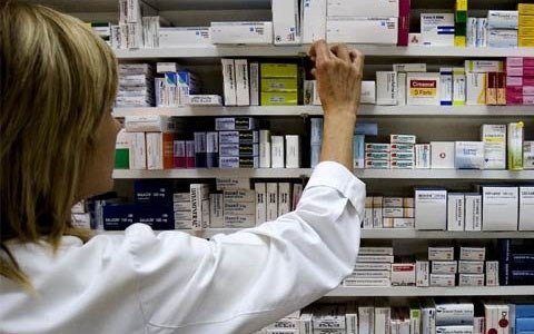 Farmacéuticos bonaerenses marchan mañana contra la instalación de Farmacity