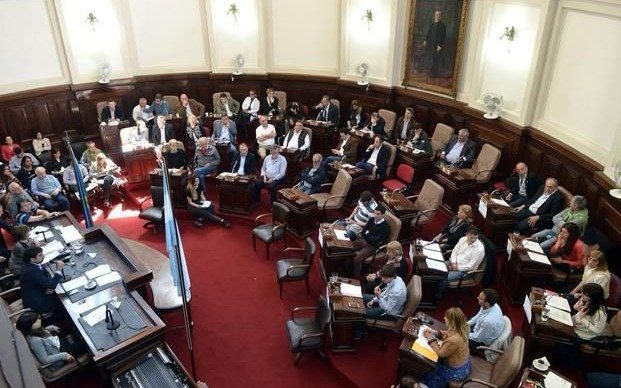 Los fuertes cruces por las tarifas en Diputados se replicaron en el Concejo Deliberante 