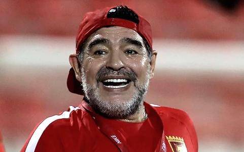 El equipo de Maradona va por el ascenso