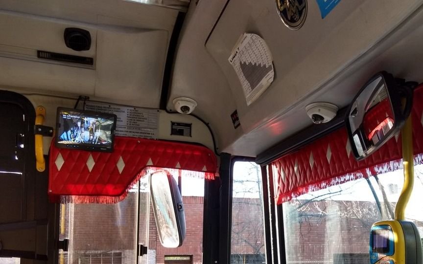 Promulgaron la ley que obliga a instalar cámaras en los colectivos