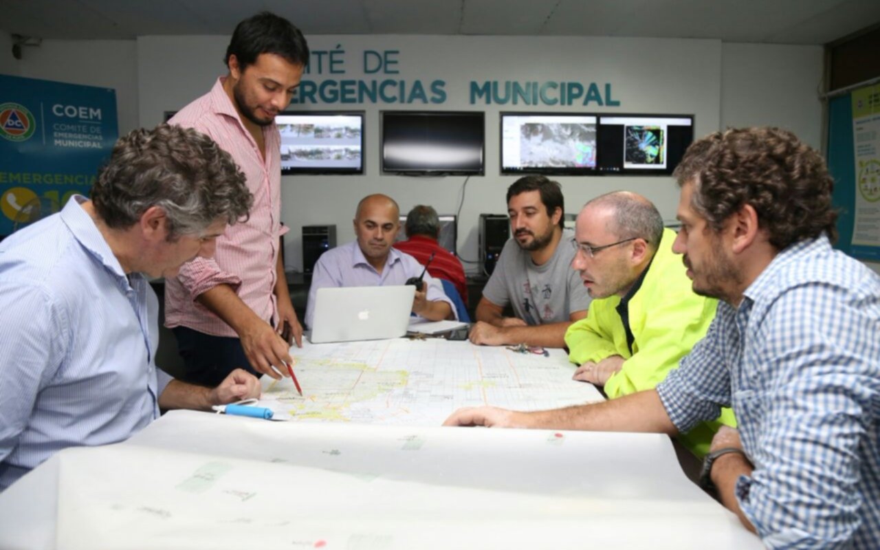 El Municipio activó un operativo de respuesta ante una tormenta de fuerte intensidad