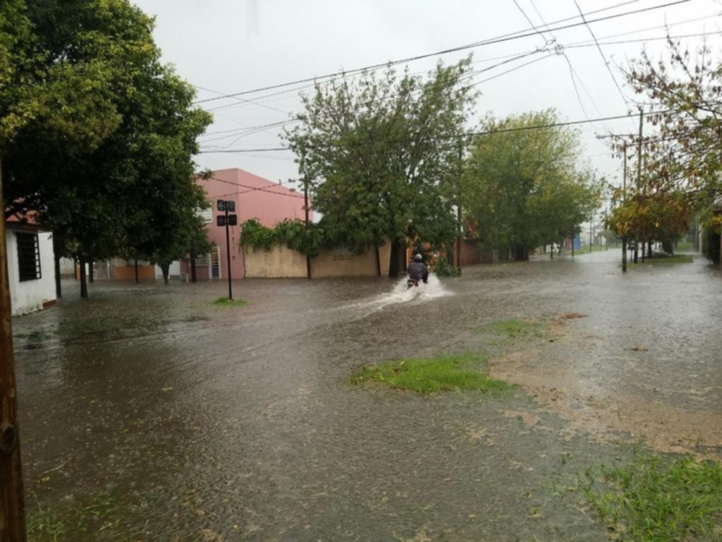 En las esquinas se formaron pequeñas lagunas