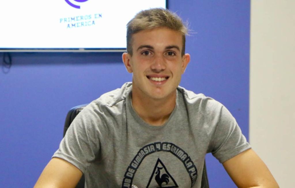 Tomás Durso, firmó contrato y ya es jugador profesional