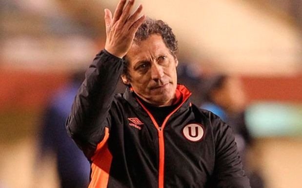 Pedro Troglio renunció a su puesto en Universitario