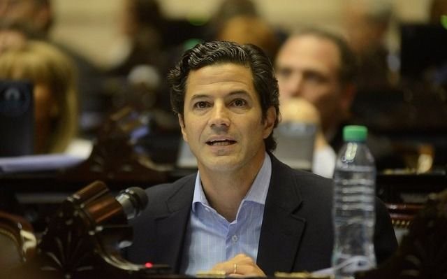 El oficialismo rechaza que el tema tarifas se debata en el Congreso