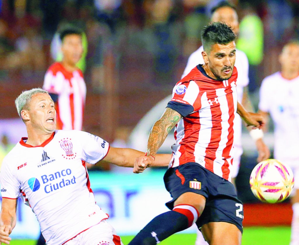 Estudiantes recibe al Santo en la despedida de Lugüercio