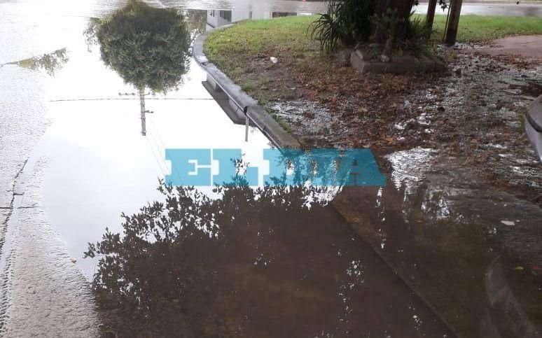 Importante pérdida de agua en 9 y 517