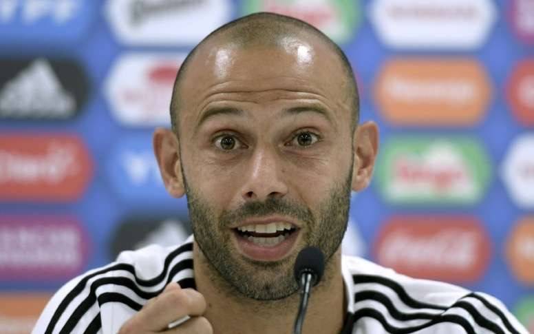 Mascherano cortó el sueño de Estudiantes: "Hablo con Milito pero por ahora no vuelvo"