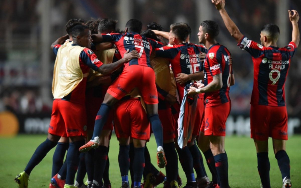 Por Copa Libertadores, el Cuervo le ganó al Palmeiras en el "Nuevo Gasómetro" 