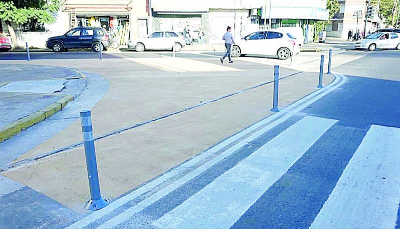 Taxistas contra las nuevas ochavas amarillas