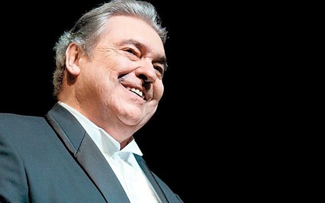 Cuando un amigo se va: murió Alberto Cortez y a la música se le cae un lagrimón
