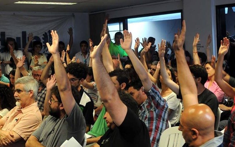 Los universitarios platenses aceptan la oferta del Gobierno y podría haber acuerdo