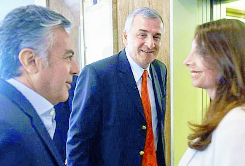 Gobernadores de Cambiemos reclaman a Macri medidas para reactivar el consumo
