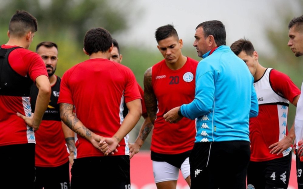 Se definen tres descensos entre cuatro equipos: Patronato, San Martín (SJ), Tigre y Belgrano