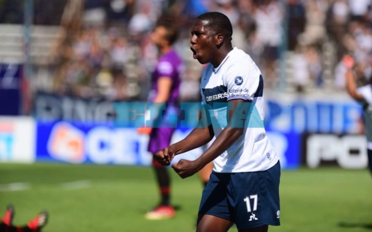 Hurtado: "El equipo está encontrando una base y esperemos seguir así"