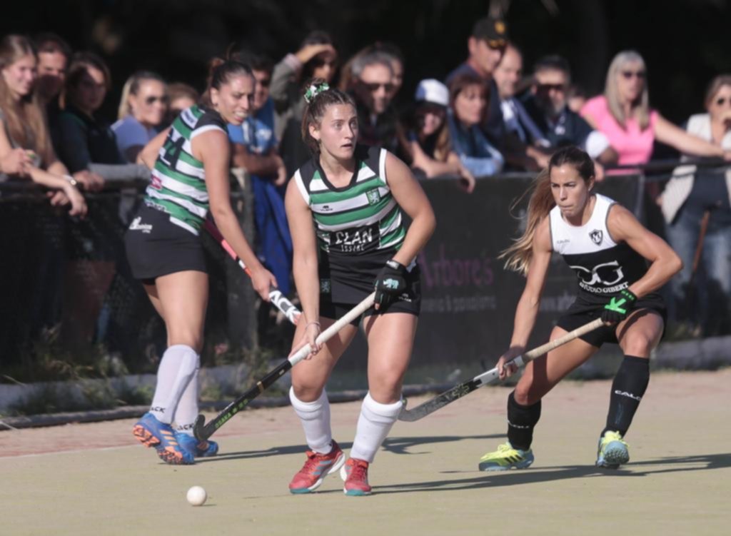 Santa Bárbara B le ganó a la U y se quedó con el clásico